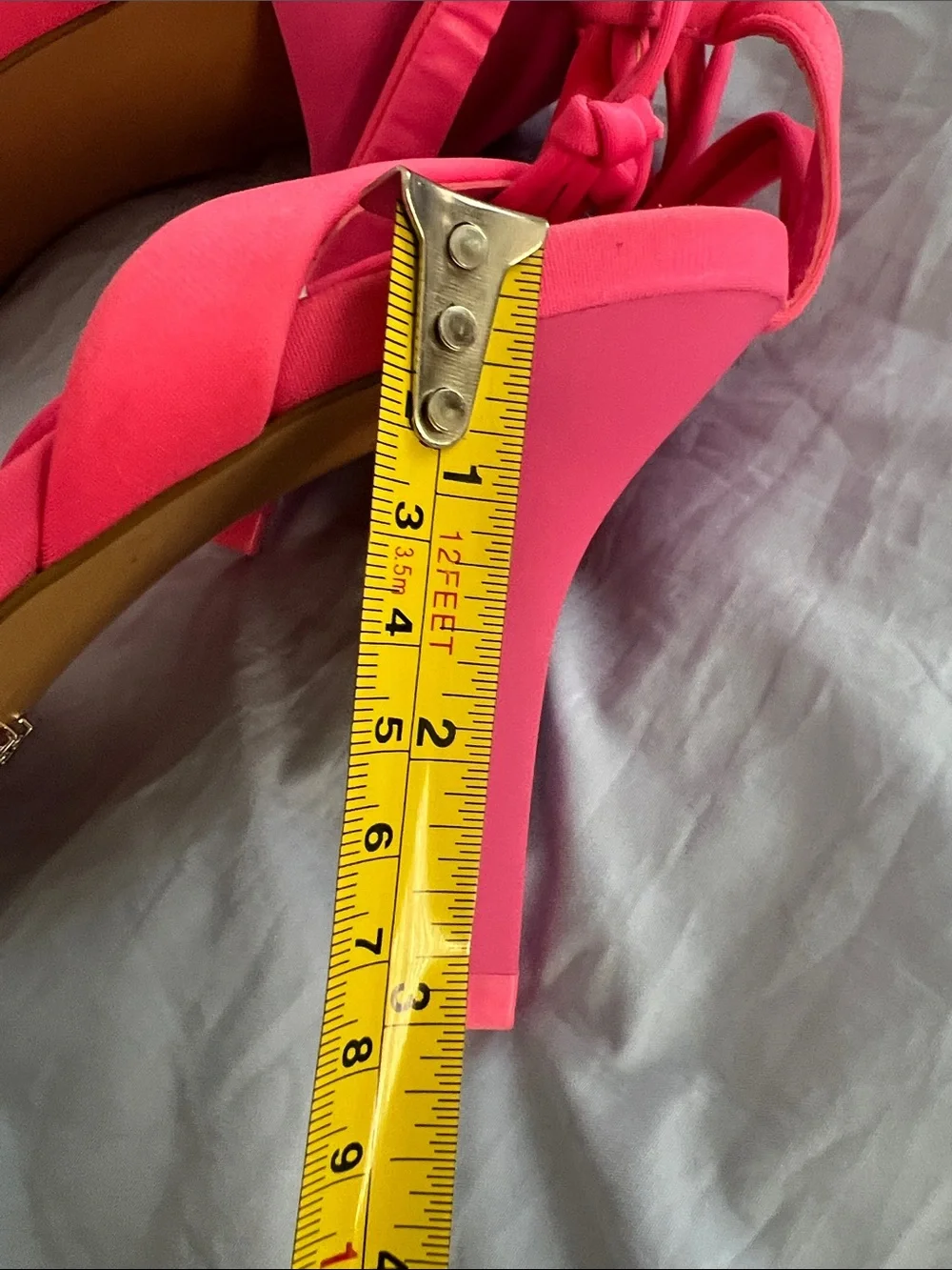 Zara Limited Edition Women's Pointed-Toe Ankle Tie Heels in Hot Pink